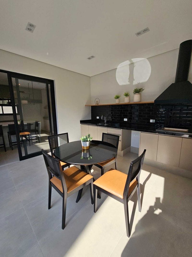 Casa Condomínio Fechado - Alto Padrão - Damha ll