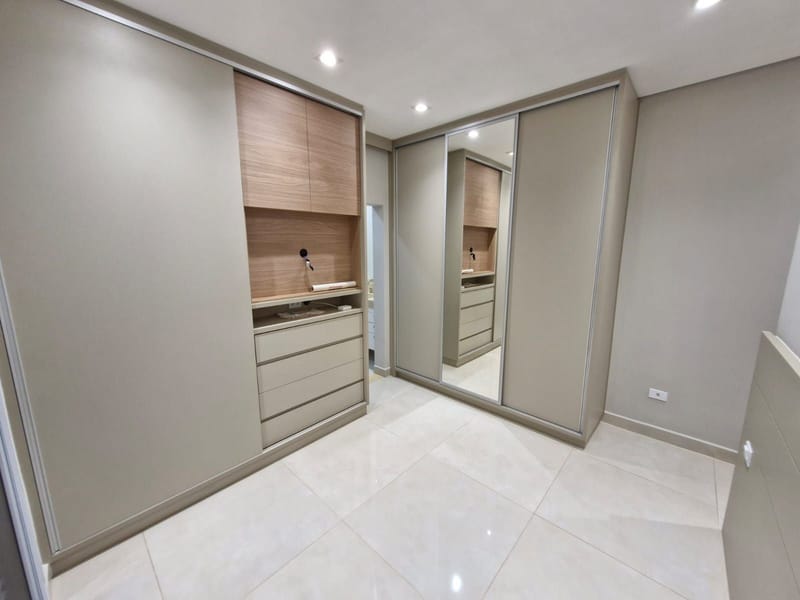 Casa em condomínio no Lazuli Club