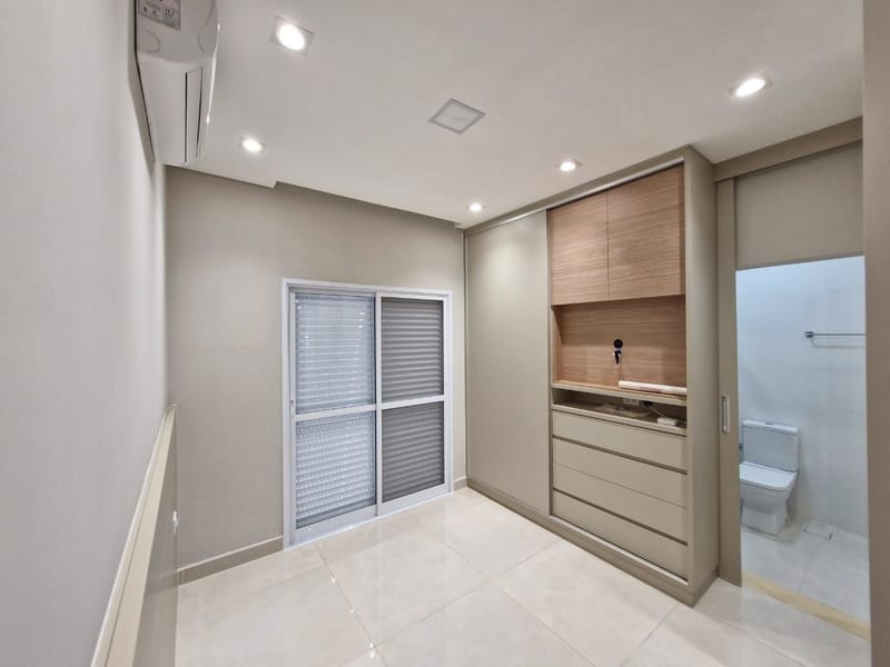 Casa em condomínio no Lazuli Club