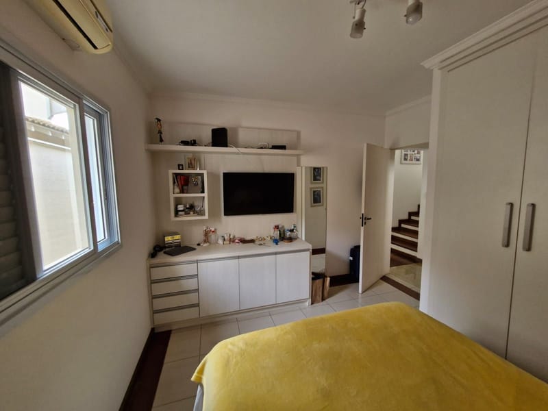 CASA CONDOMÍNIO TERRAS III