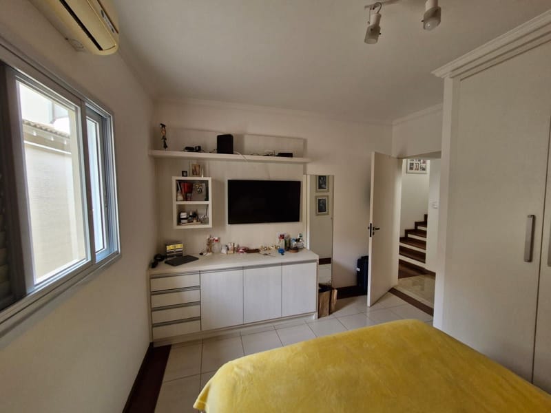 CASA CONDOMÍNIO TERRAS III