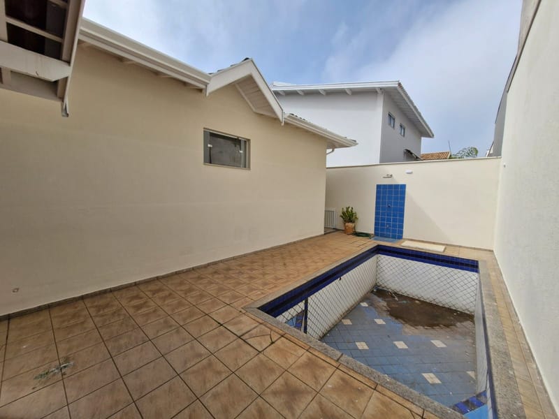 CASA CONDOMÍNIO TERRAS III