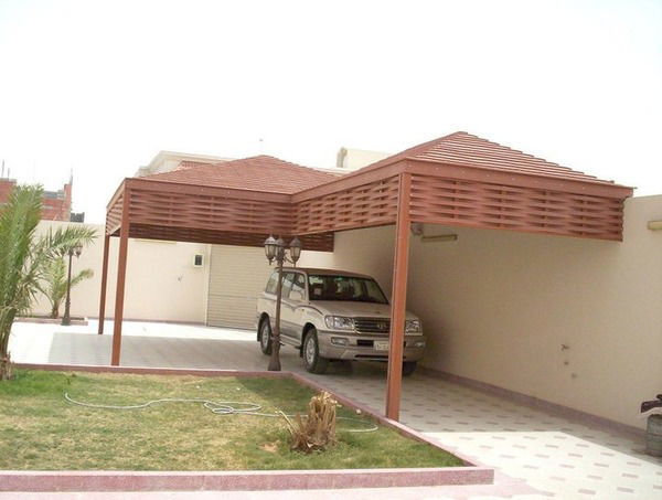 الصور بالأسفل