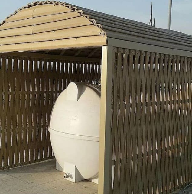 مظلات خزانات(الصور بالأسفل)