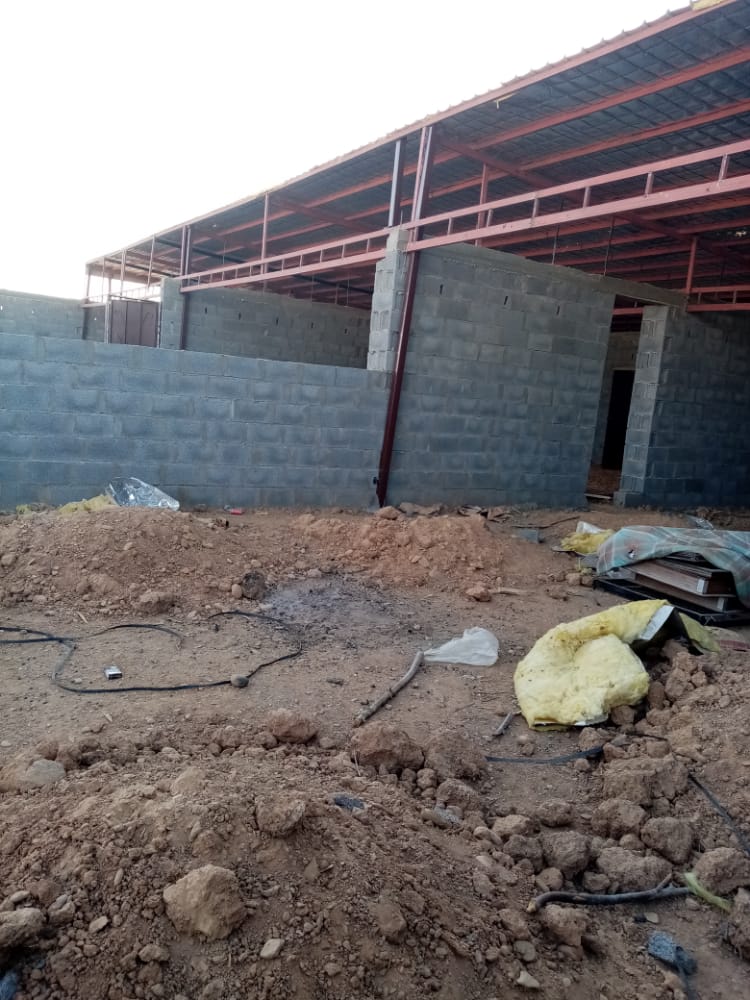 قرميد (الصور بالأسفل)