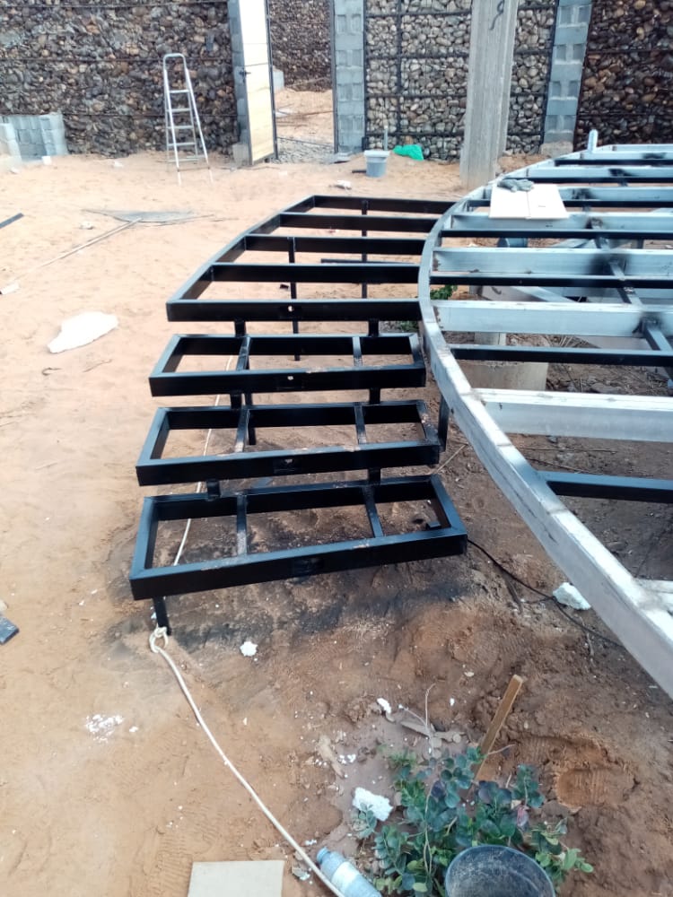 قرميد (الصور بالأسفل)