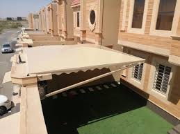 الصور بالأسفل