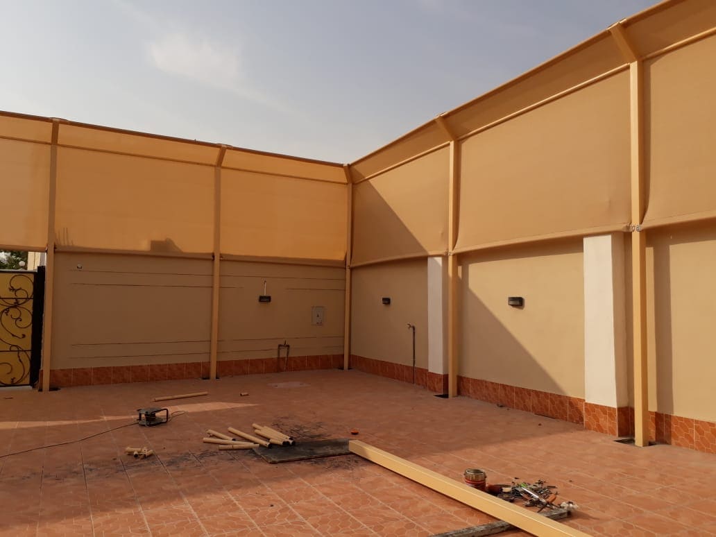 سواتر قماش (الصور بالأسفل)