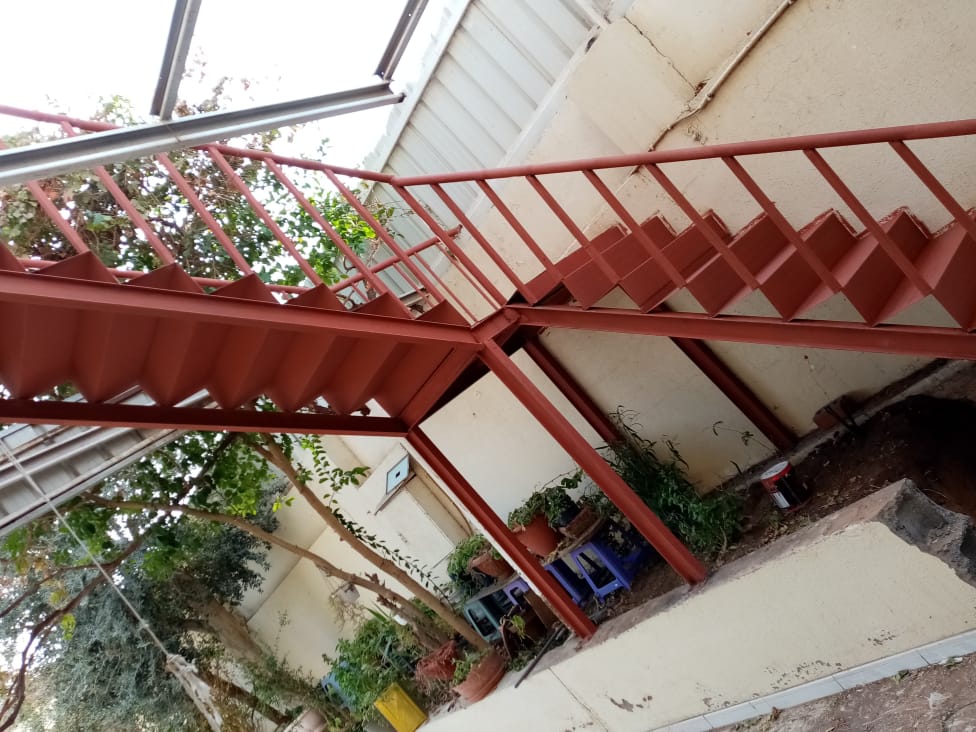 قرميد (الصور بالأسفل)