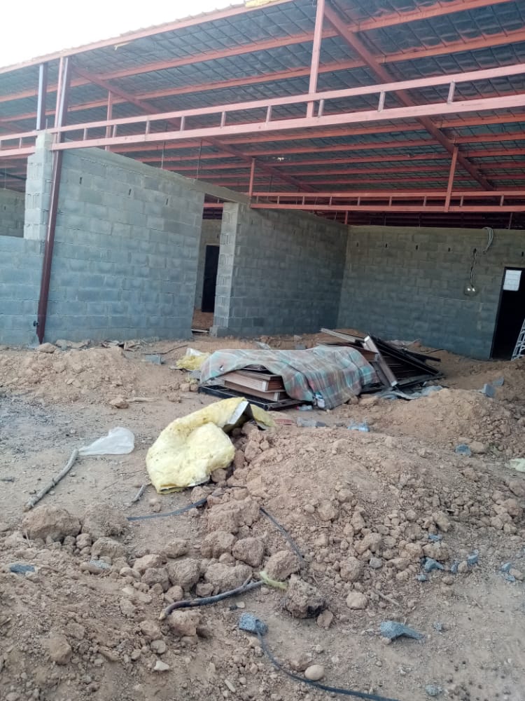 قرميد (الصور بالأسفل)