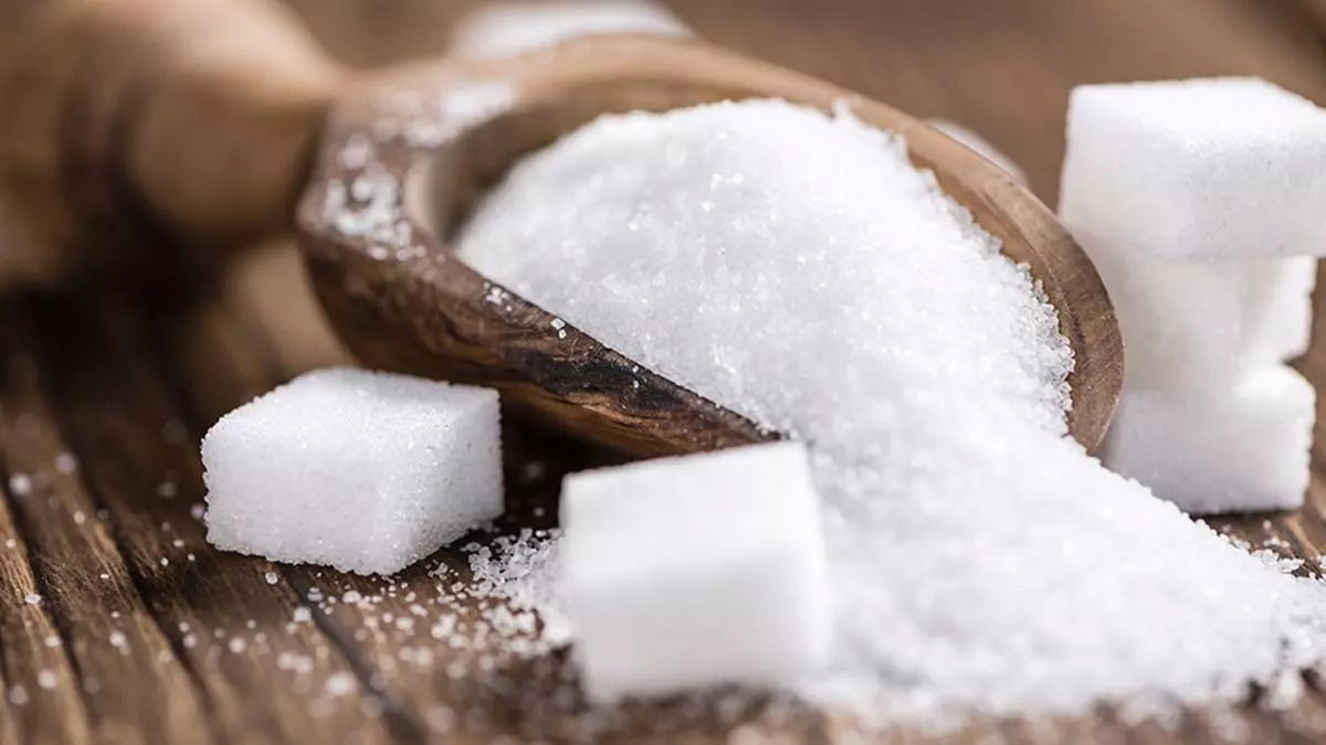 India allows 1 mt sugar export amid limited surplus