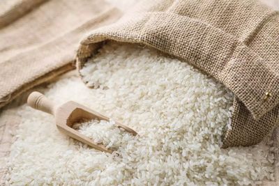 India's rice exports defy restrictions, hold steady in 2024
