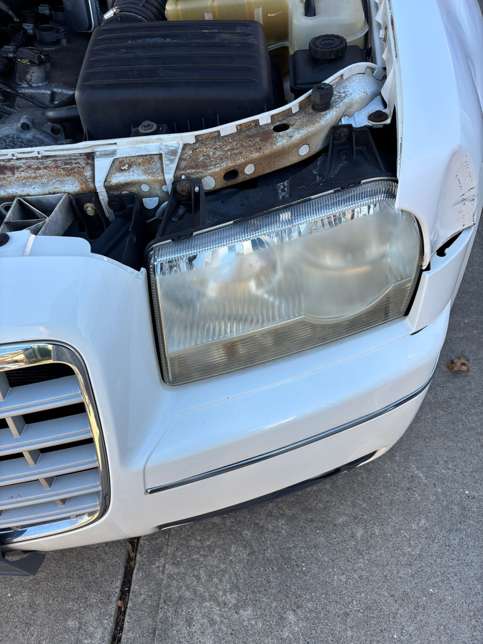 HEADLIGHTS RESTORATION