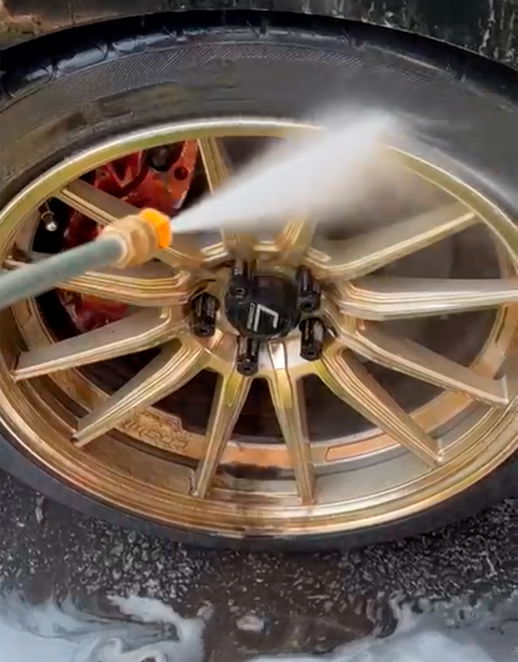 WHEELS AND TIRES DEEP CLEANING