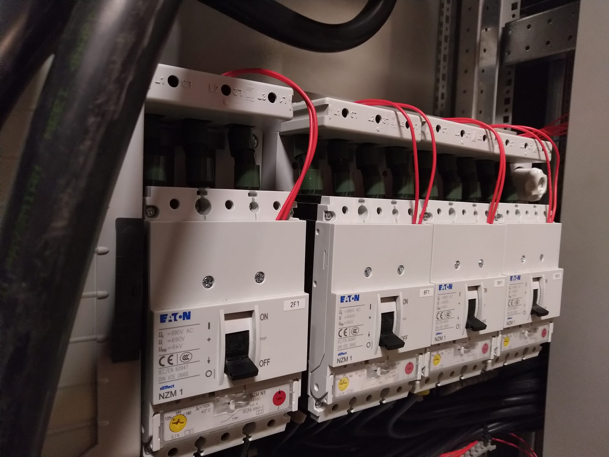 Elektromos elosztógyártás