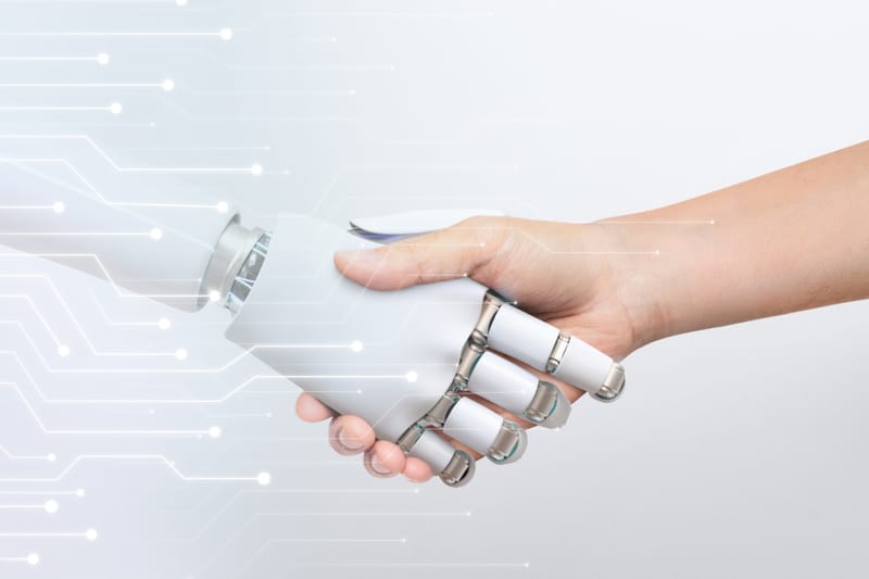 Cómo implementar tecnología en un pequeño negocio o emprendimiento