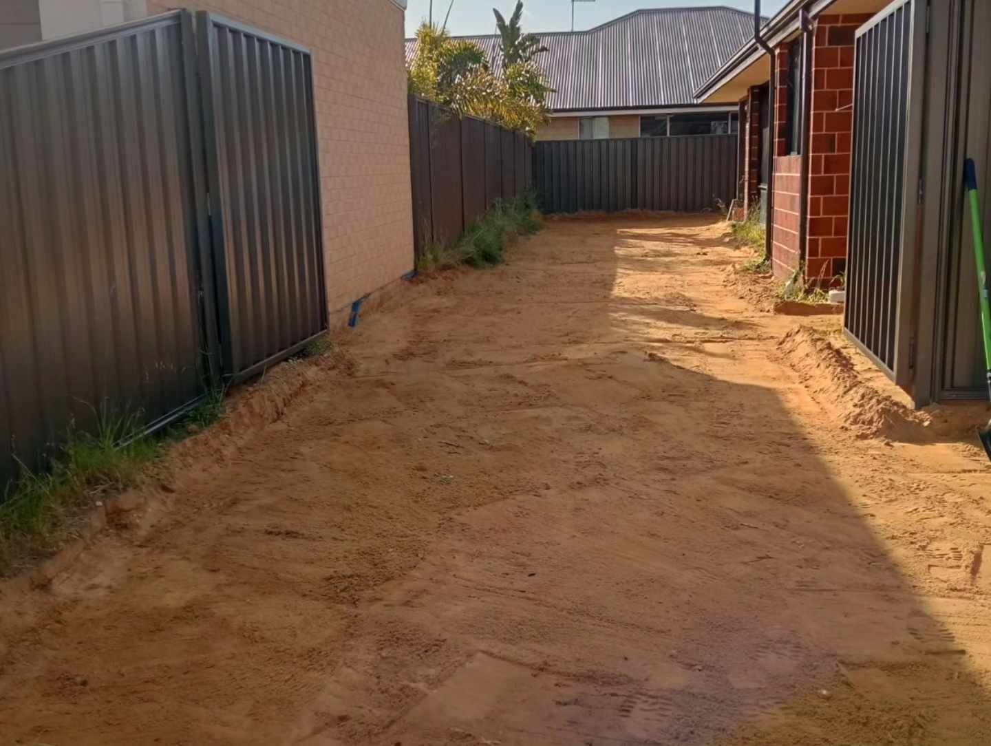 Darling downs Property dig out 150mmready for soil and grass seeding