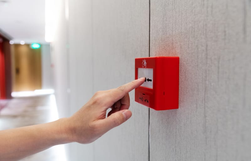 تركيب أنظمة إنذار الحريق