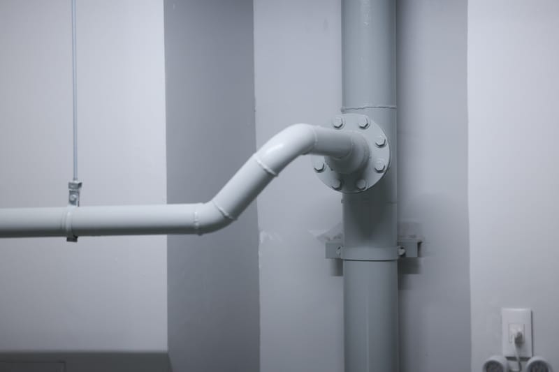 تشغيل وصيانة أنظمة إطفاء الحريق