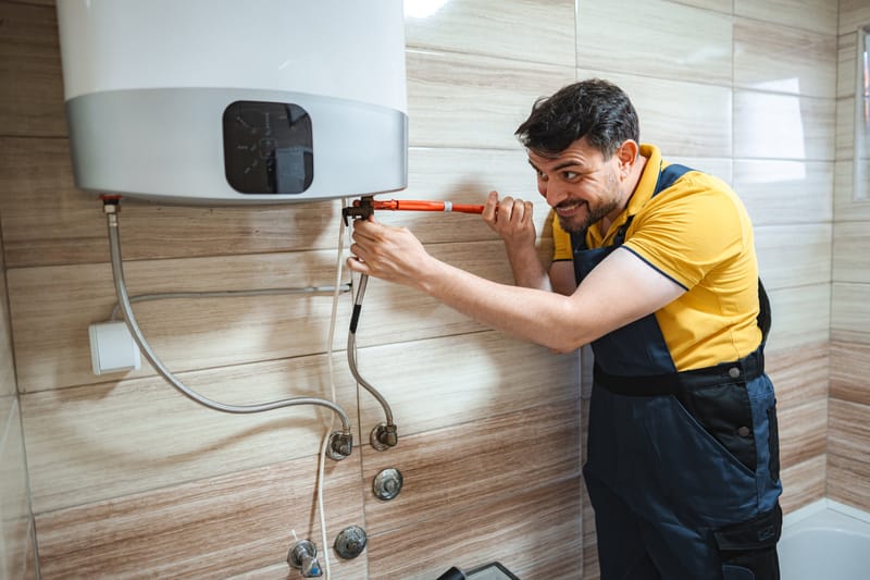 تركيب صمامات الأمان والصمامات الحرارية