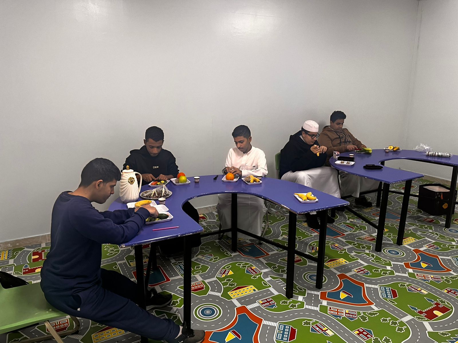 صور طلاب الثانوي