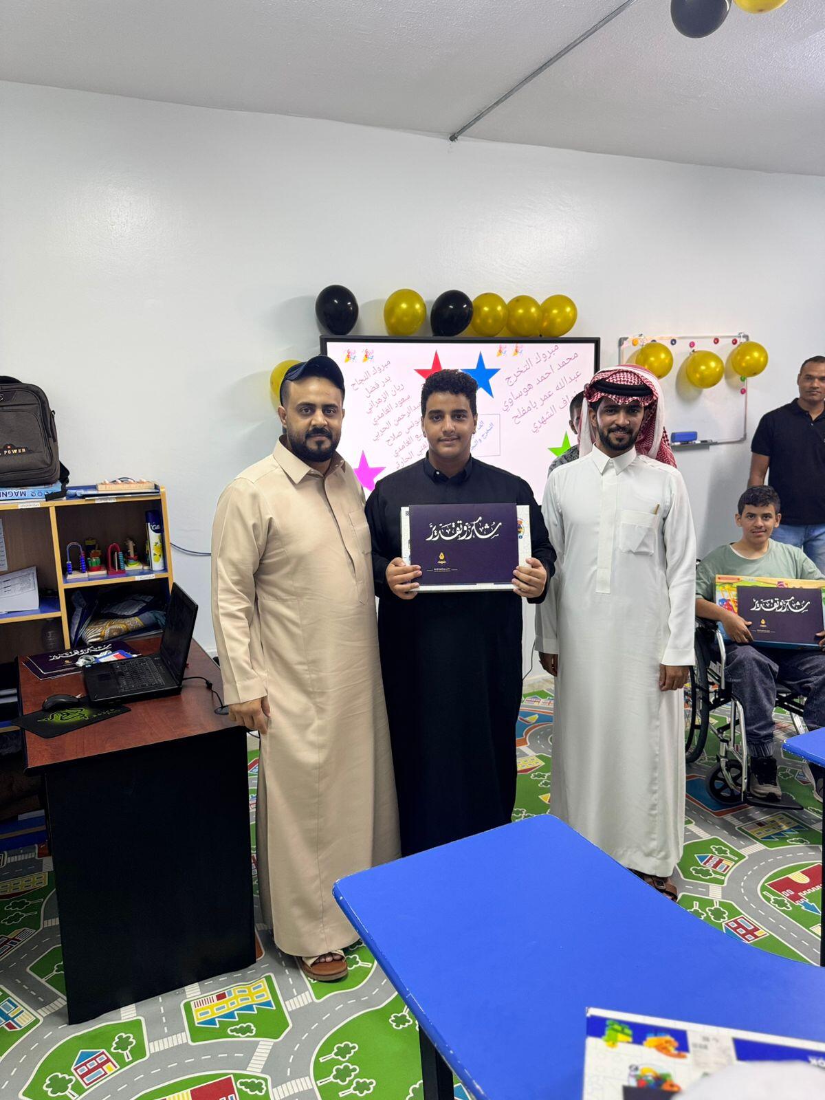 صور طلاب الثانوي