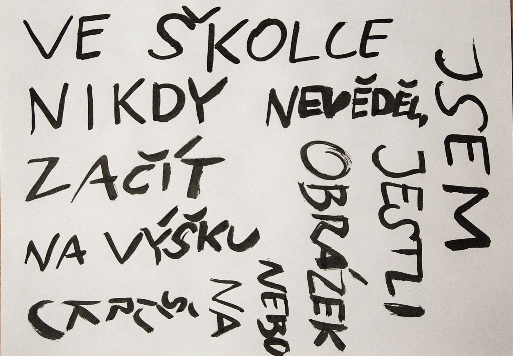 2014 A3 Tuš na papíře