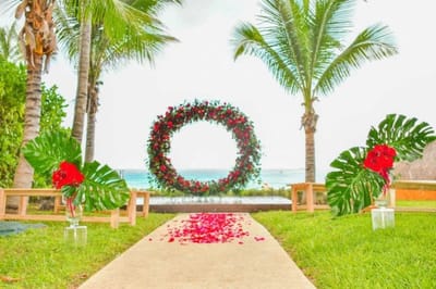 Playa Del Carmen Wedding: The Perfect Destination for a Romantic Beach Celebration