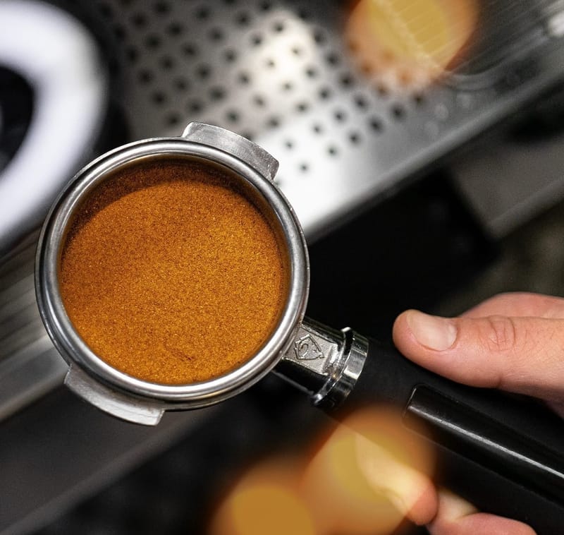 KÁVÉZÓKNAK - KÁVÉZÓ NYITÁS