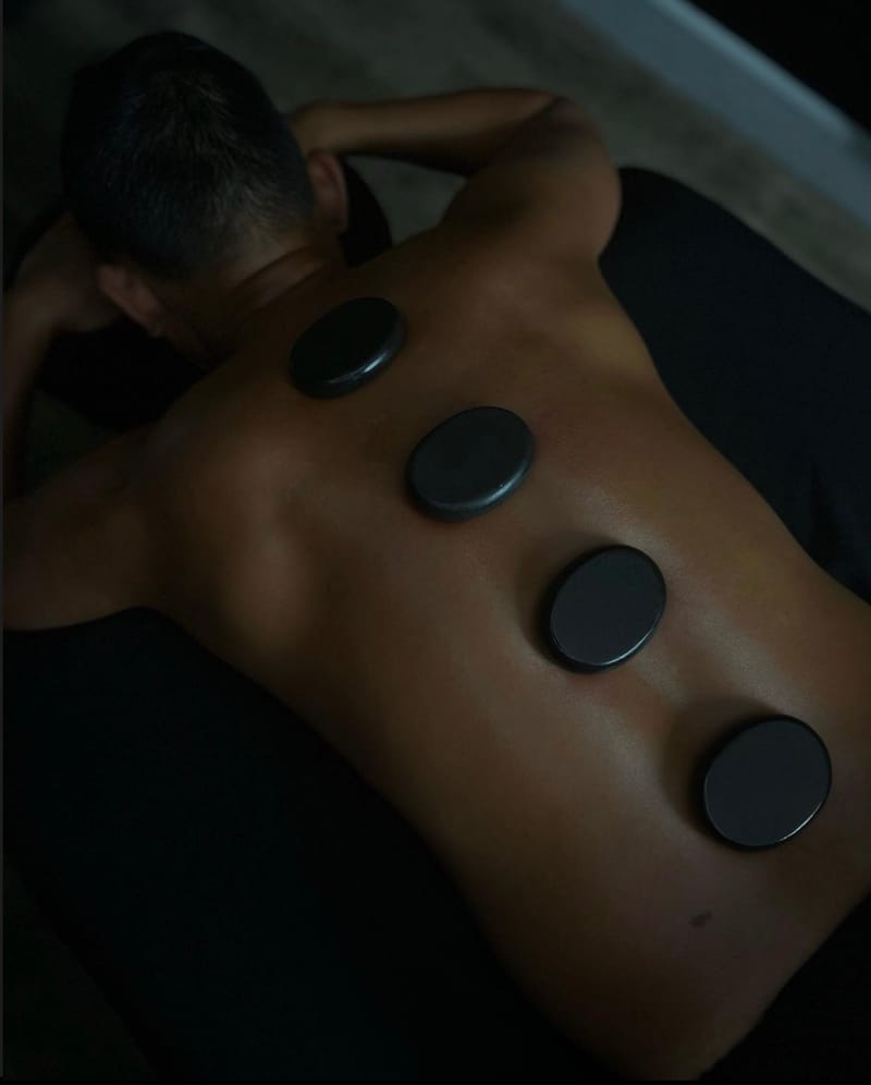 HOT STONE MASSAGE