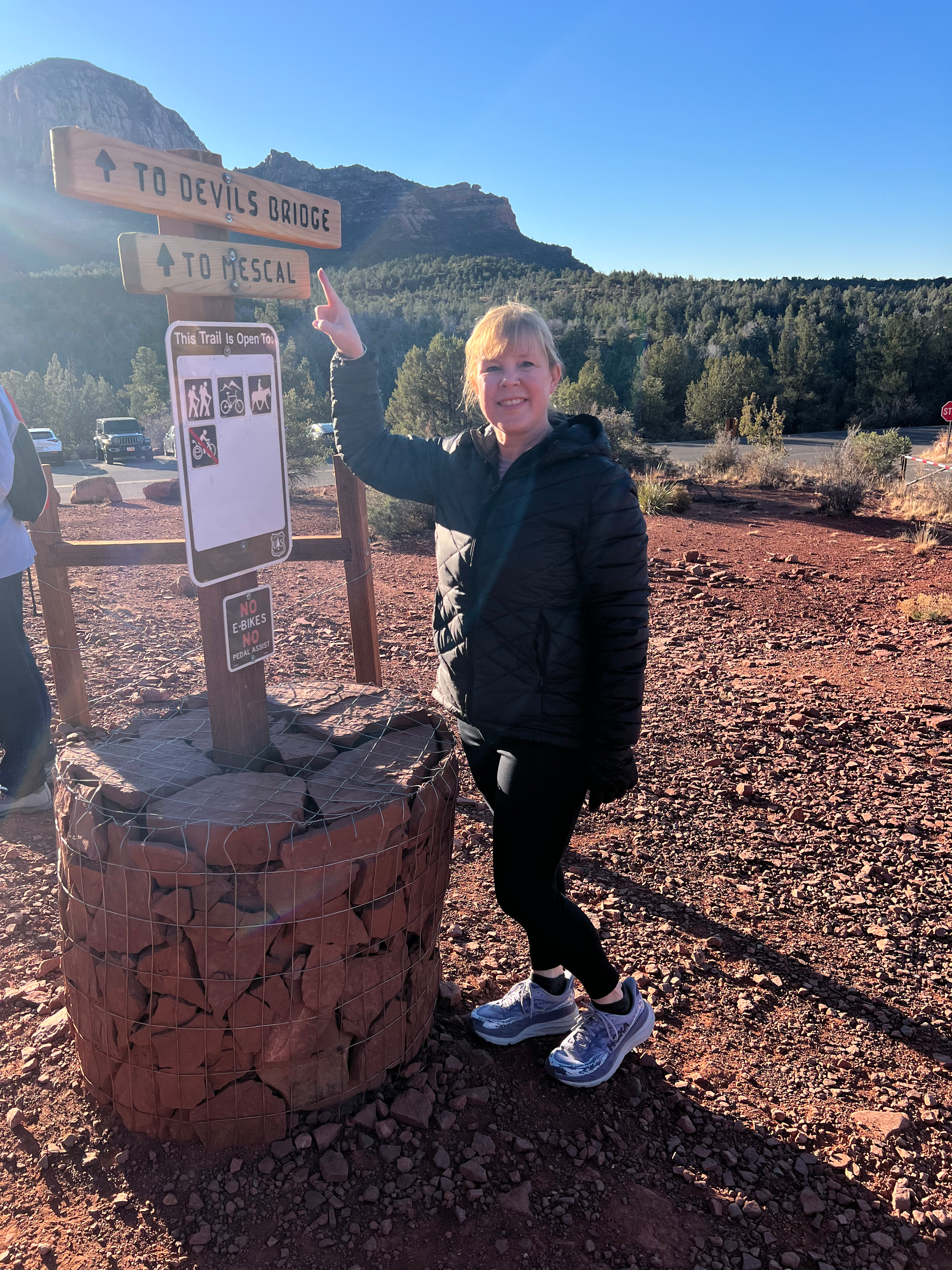 Trail to Devil's Bridge