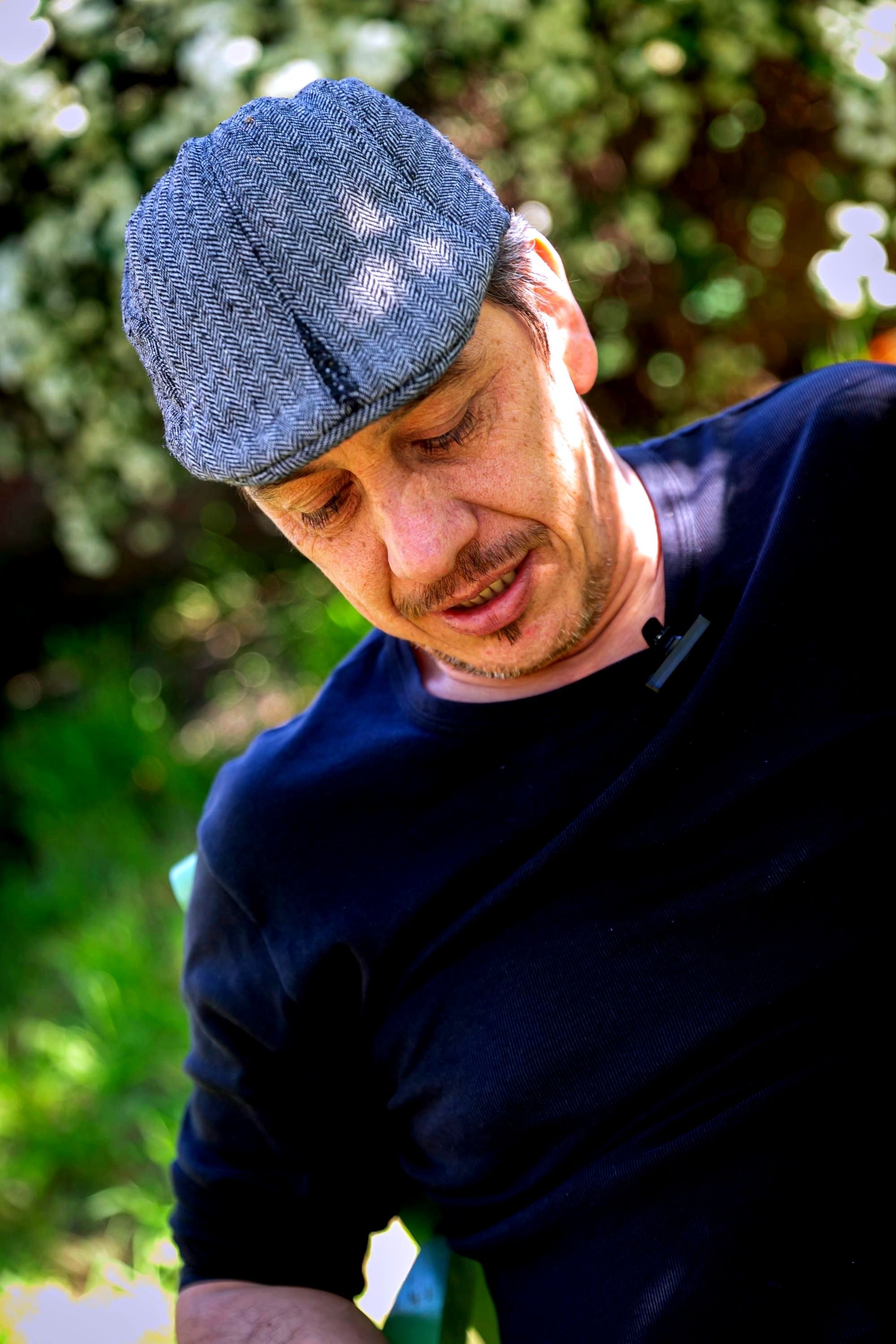 Editar también es sentarse a la mesa