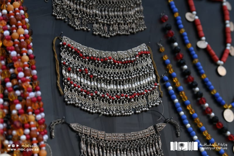 صناعة الحلي والمجوهرات