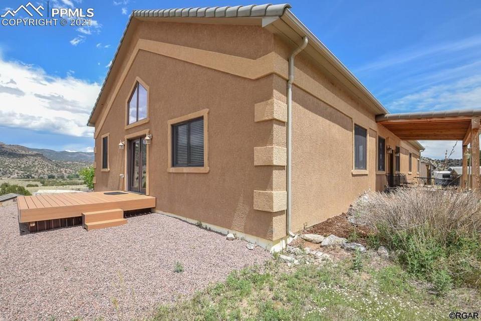 1449 Meadowdale Ln, Canon City Co 81212 $795,000 Pikes Peak MLS #8575107