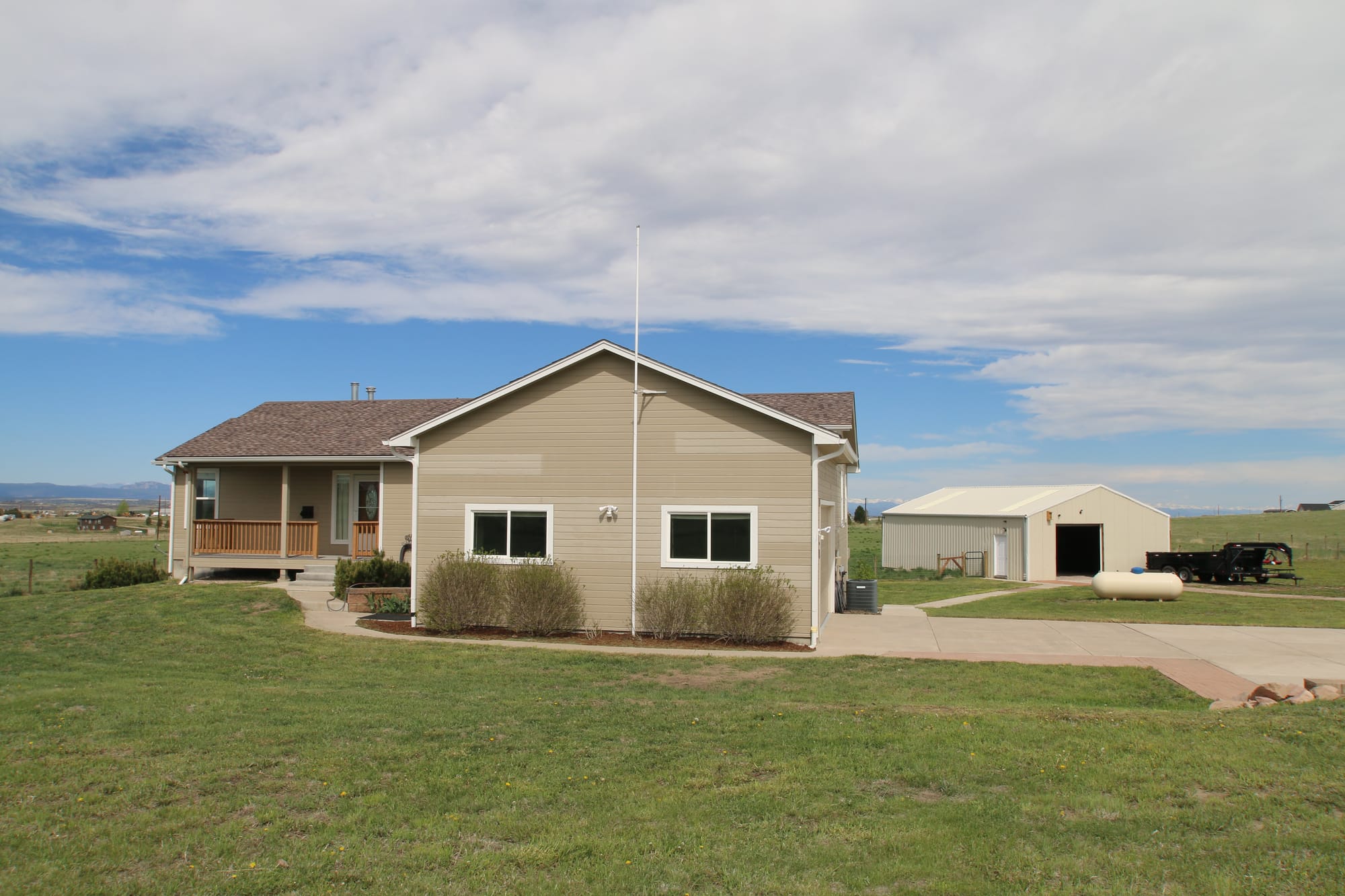 970 Stone Point Circle, Elizabeth Co 80107 $550,000 MLS 7417291