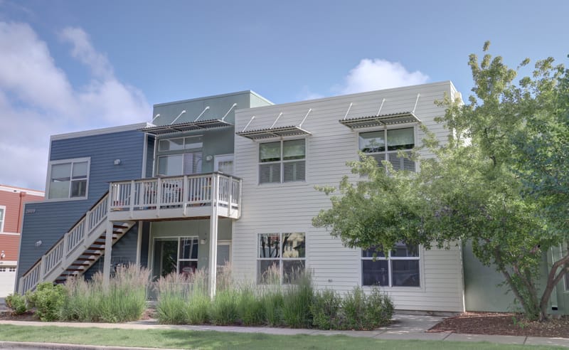 2809 Syracuse Ct #129, Denver Co 80238 2 bd / 1 ba $335,000