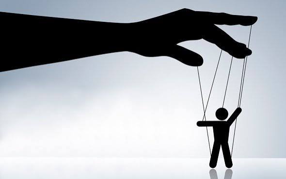 Manipulación Mediática