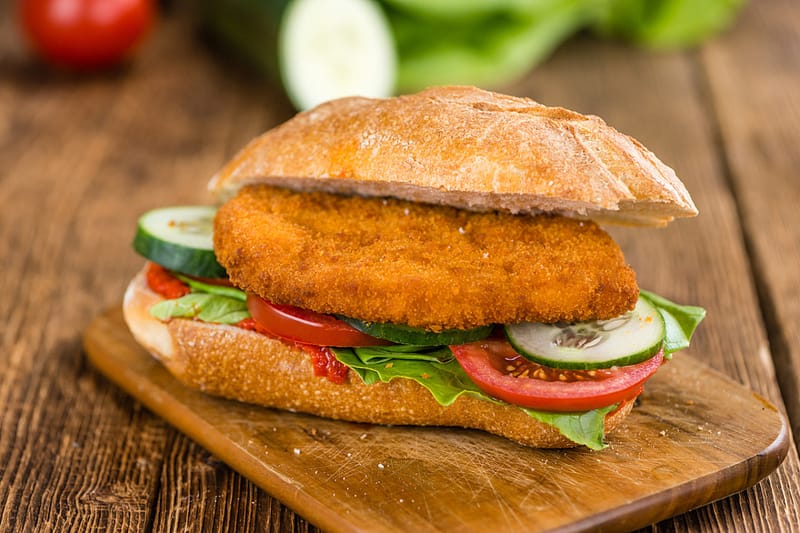 Panino con Cotoletta pollo e tacchino