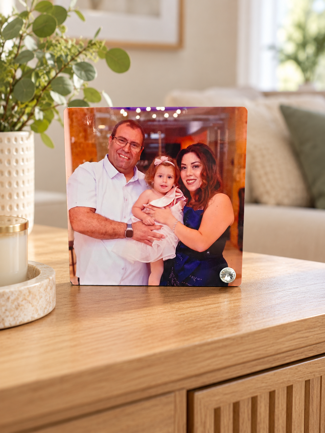 רגלית אחורית ממתכת למעמד תמונה מעץ