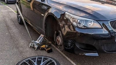 كراج متنقل للطوارئ 