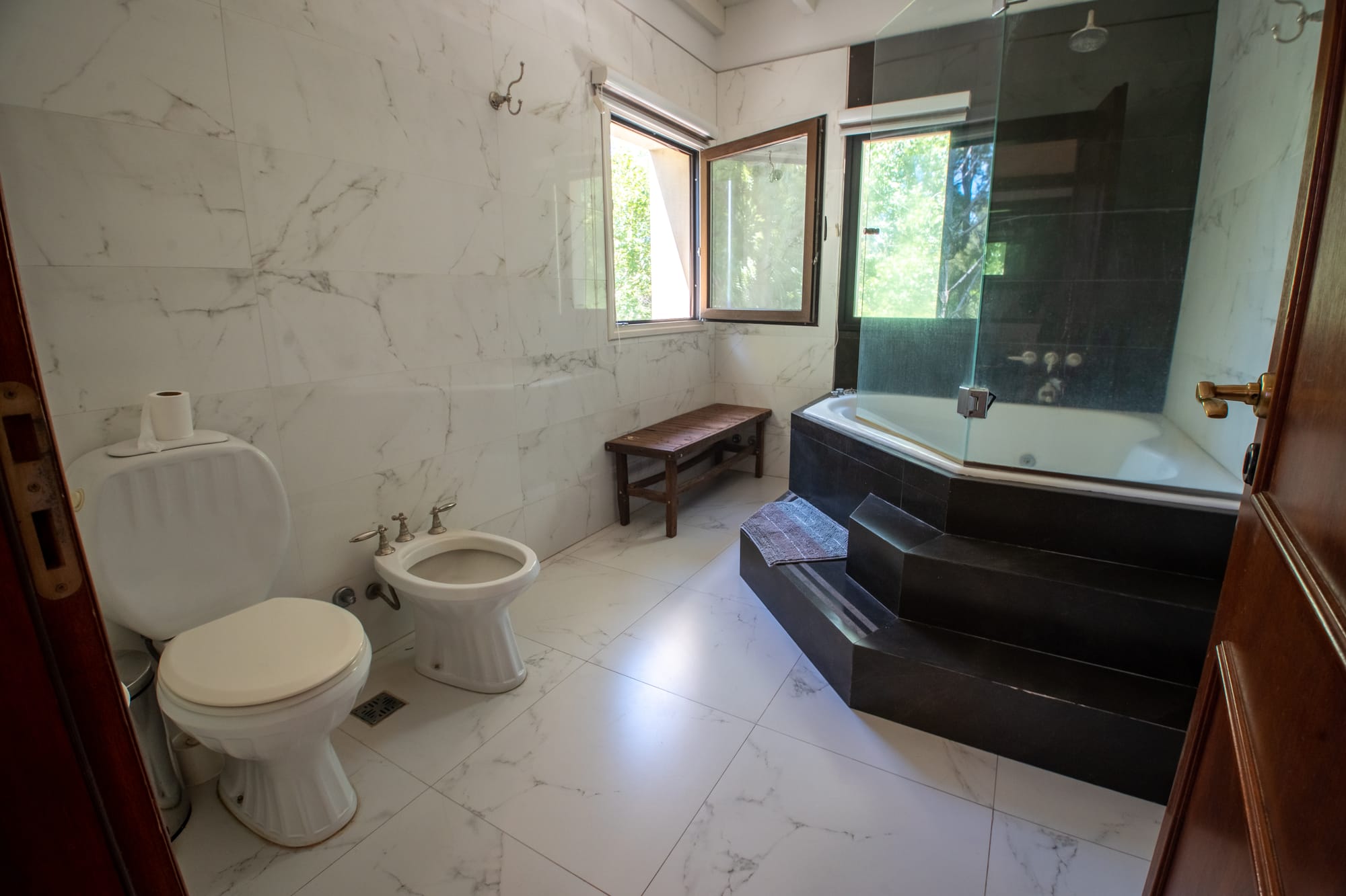 Baño principal con jacuzzi