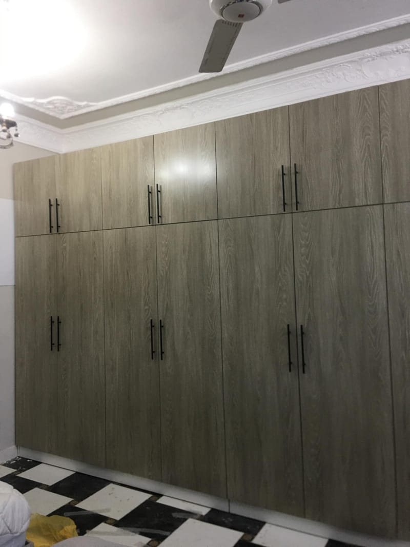 إعادة تأهيل وتجديد الخزائن