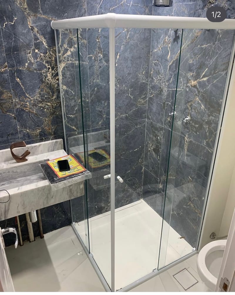 Instalação de Box de Vidro