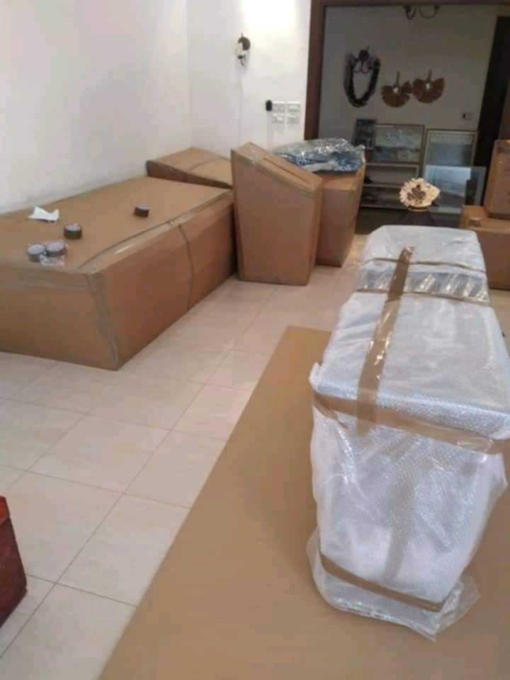 تخزين الاثاث