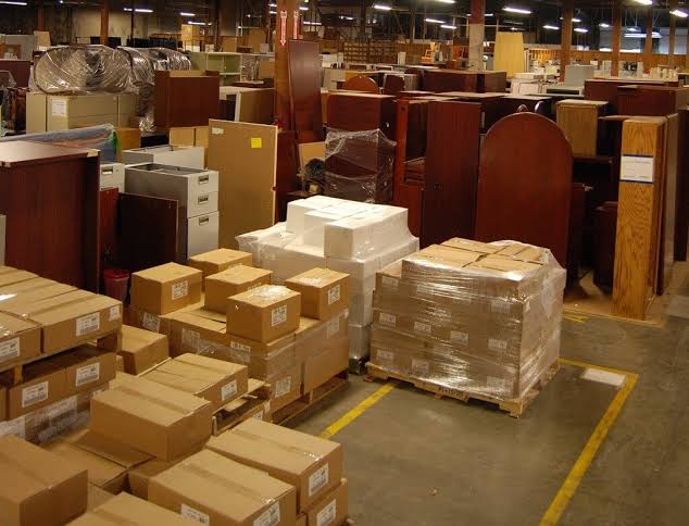 خدمة تخزين الاثاث