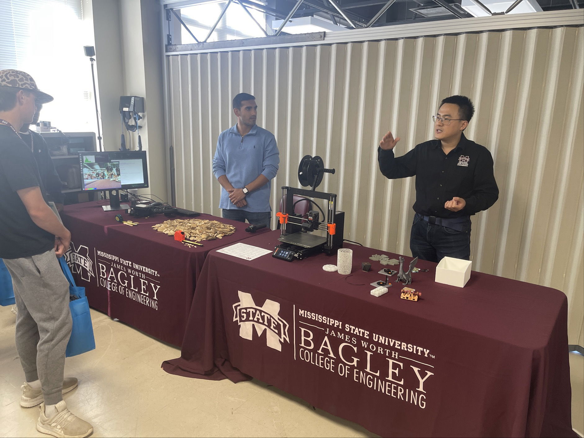 Engineering Discovery Day in Fall 2025 - Dr. Hu