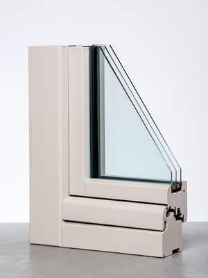 Infissi in pvc . alluminio , legno e mix