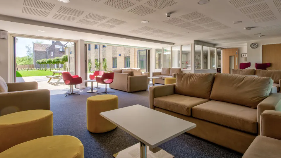 2300m2 New Build Boarding House