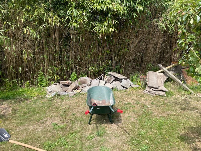 Afvalstoffen afvoeren in Kortemark.