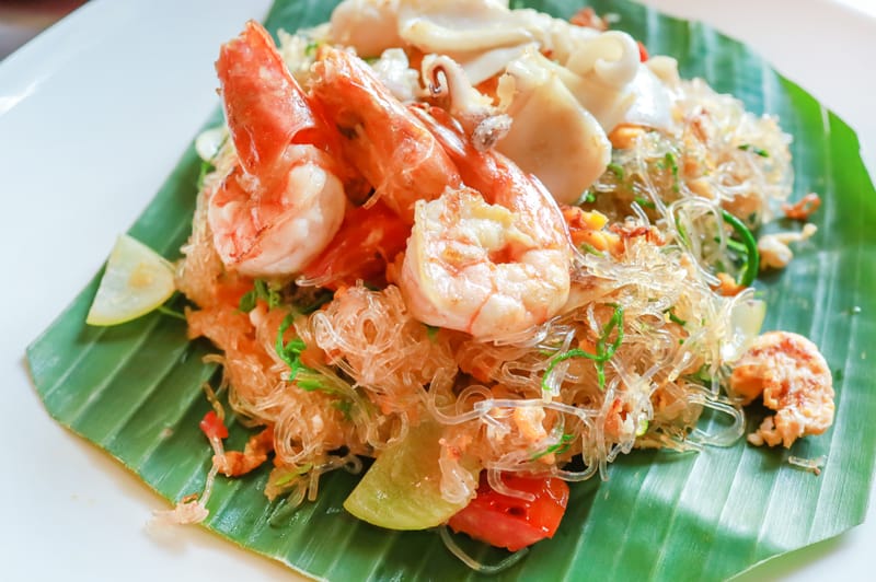 กุ้งอบวุ้นเส้น